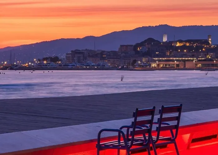 Cosy Proche De La Croisette * Канны